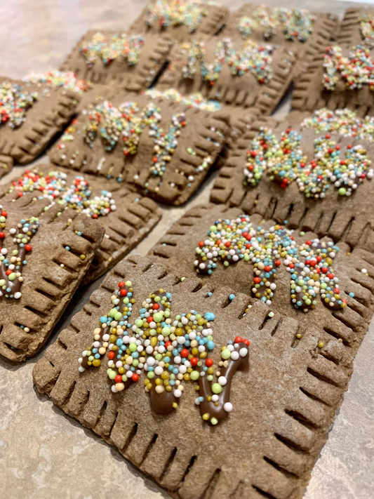 puppy tart-carob & strawberry (small)