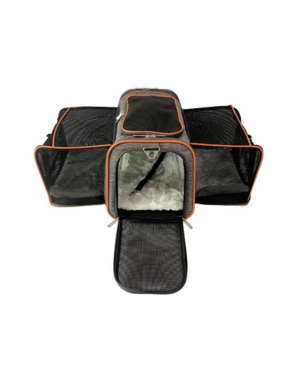 Mr. Peanut's Diamond Series Double Expandable Pet Carrier - 18 in L X 11 in W X 11 in H Mr. Peanut's Diamond Series Double Expandable Pet Carrier - 18 in L X 11 in W X 11 in H